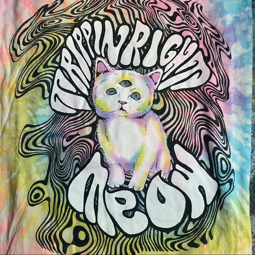 UNIF Rare Trippin Right Meow Tie Dye Cat Tee Shirt - Picture 5 of 5